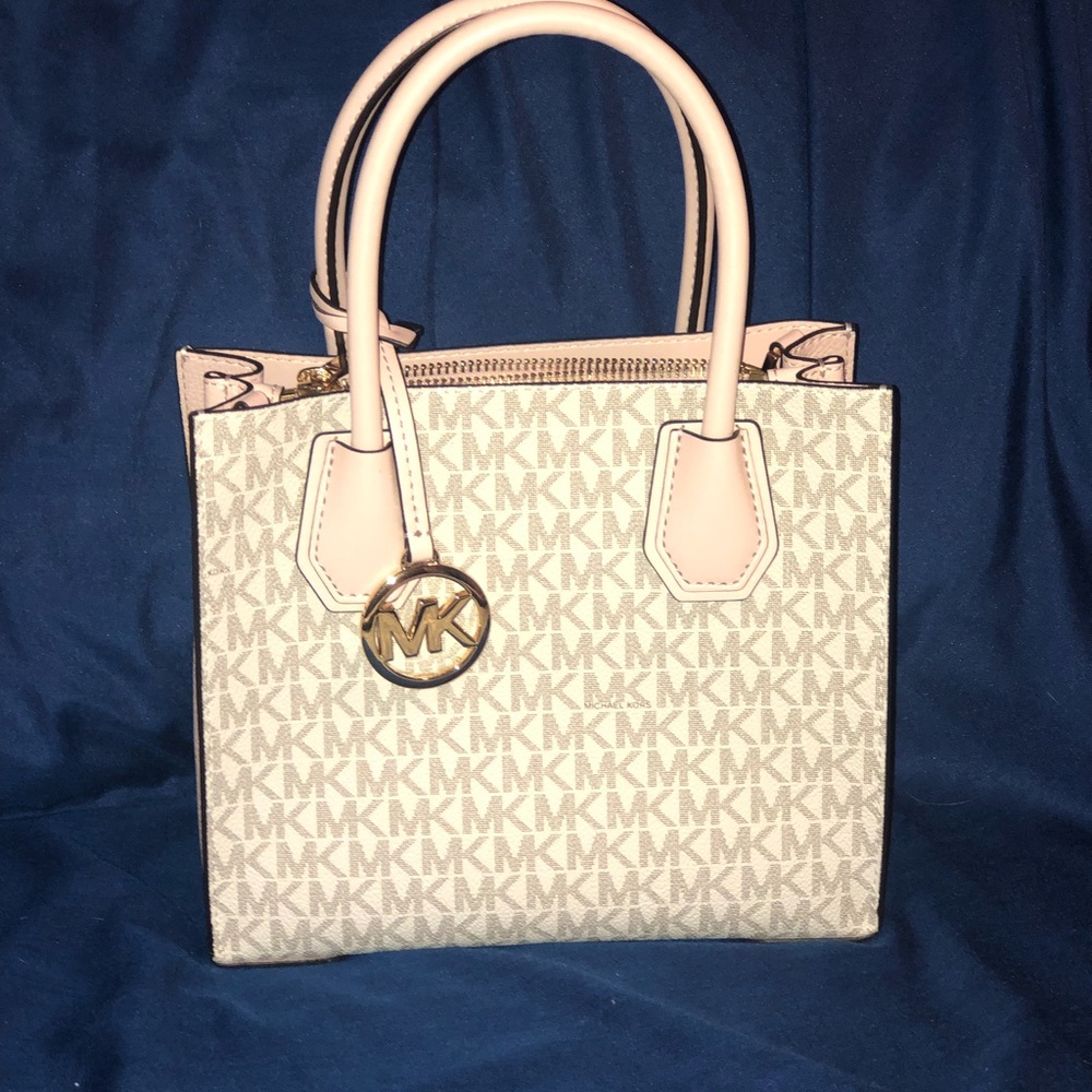 Michael Kors Crossbody NWOT